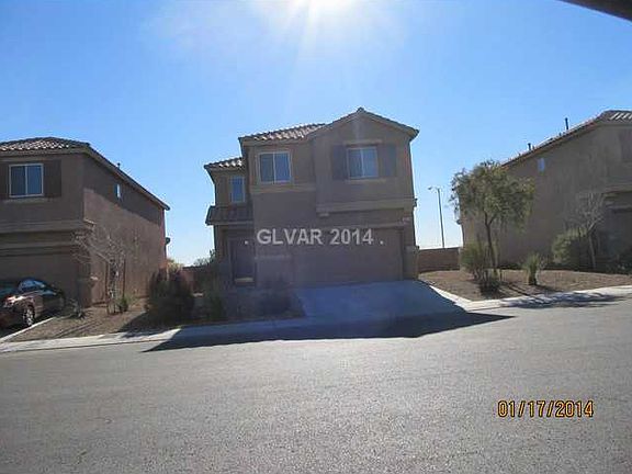 2nd image of 825 Brown Breeches Ave