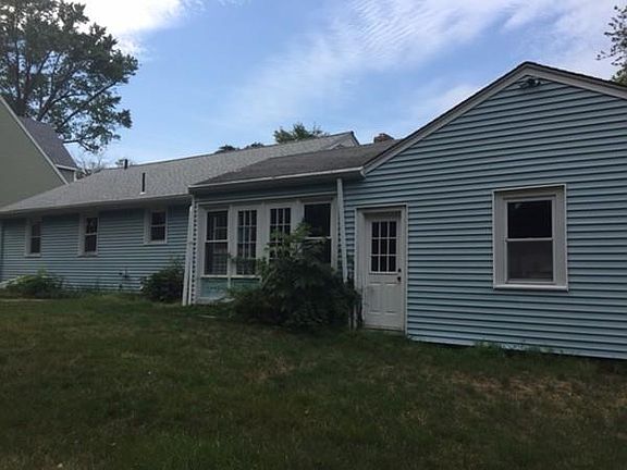 5th image of 76 Glen St #0