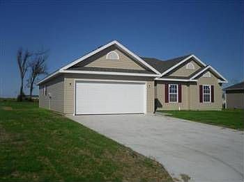 2nd image of 4809 S 129th Rd