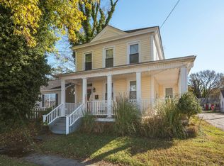 209 S Hope St, Hampton, VA 23663