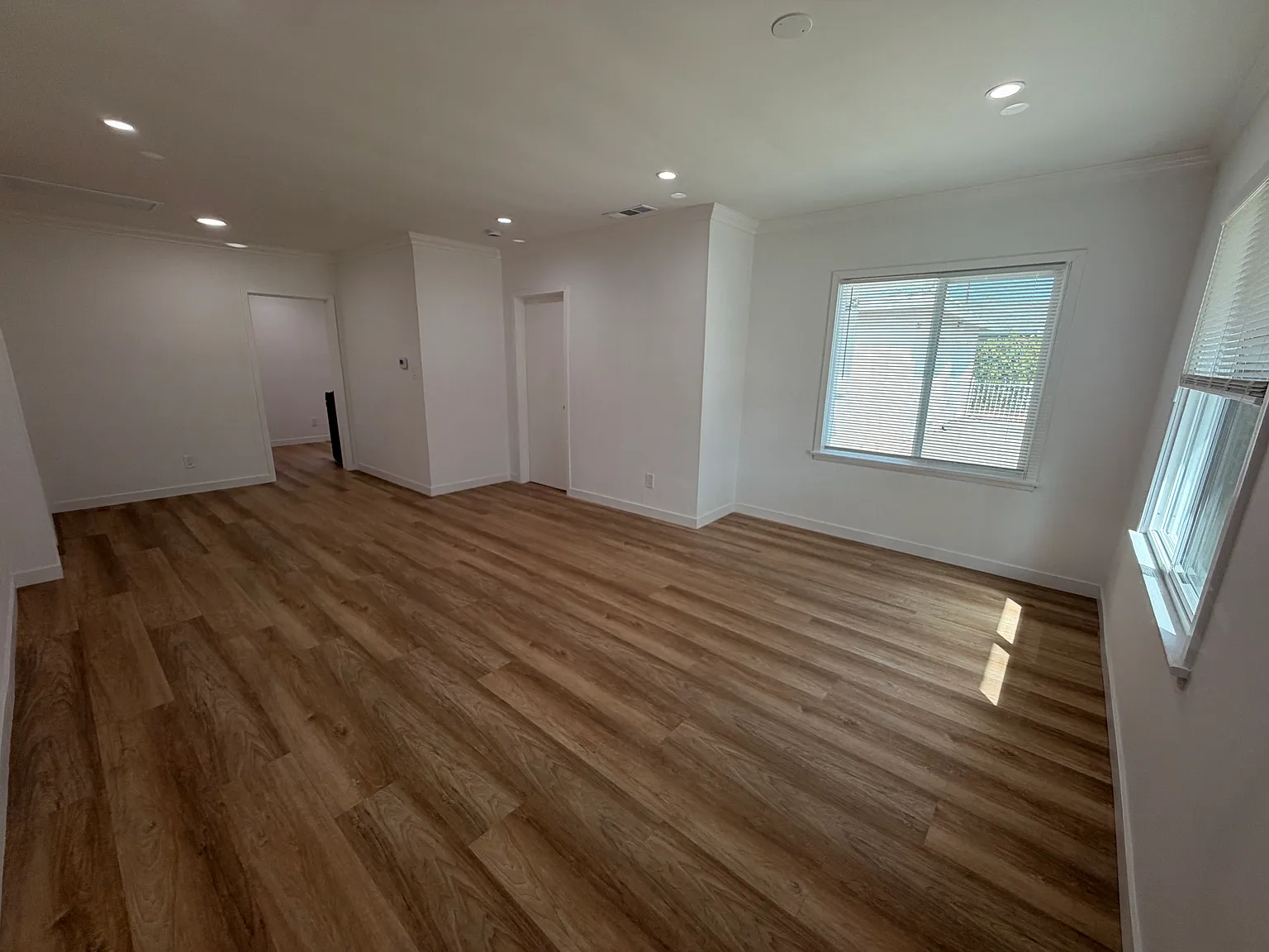 1 bed, $2,295 — Photo 1