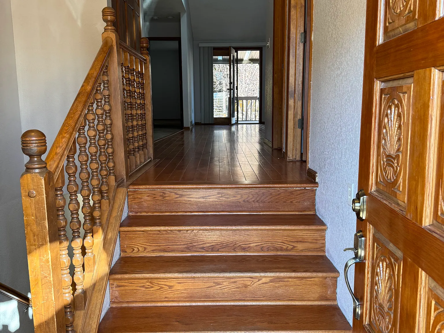 4 bed, 2500 sqft, $2,250 — Photo 2