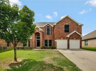 215 Cabotwood Trl, Mansfield, TX 76063