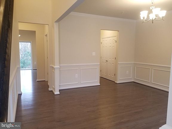 4th image of 41511 Fairwood Ct