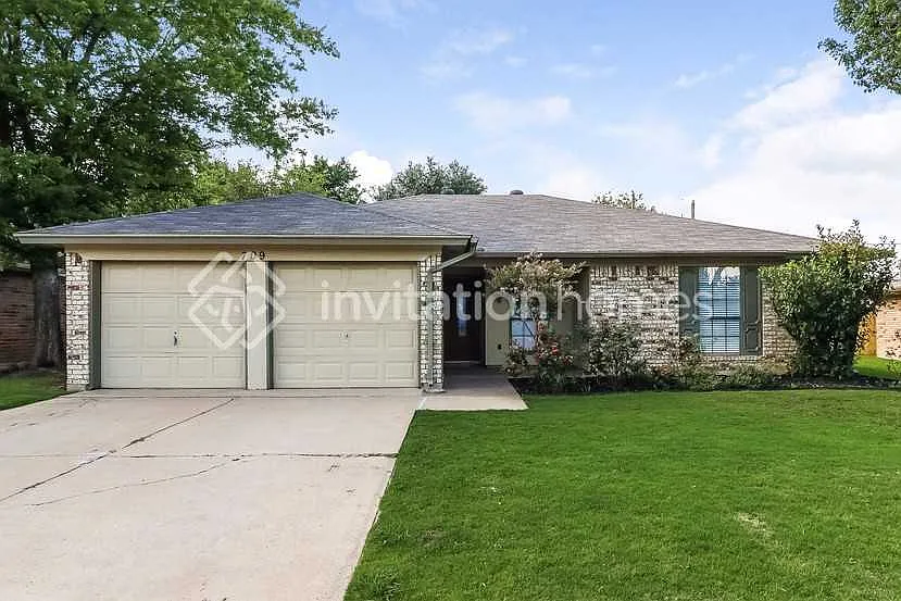 709 W Lynn Creek Dr