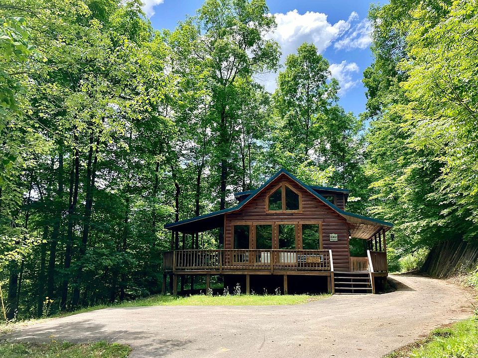 1st image of 107 Getaways Rd
