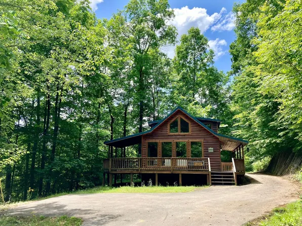 107 Getaways Rd, Stanton, KY 40380