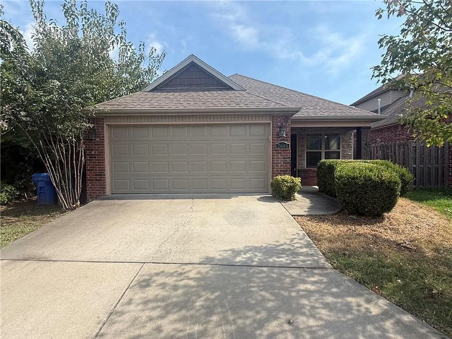 Nice Home in middle of Fayetteville — Photo 1
