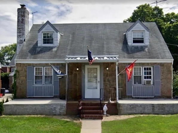 581 Langley Avenue, West Hempstead, NY 11552