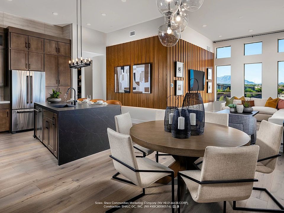 Summit Great Room Kitchen