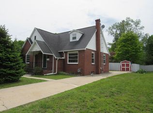 145 Doris Ln, Rogers City, MI 49779