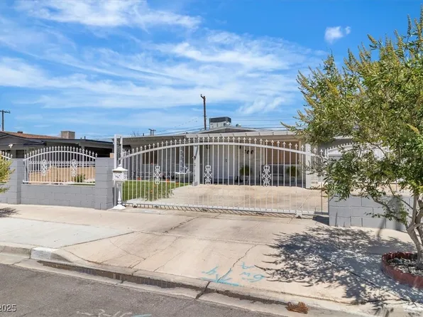 700 Brush St, Las Vegas, NV 89107