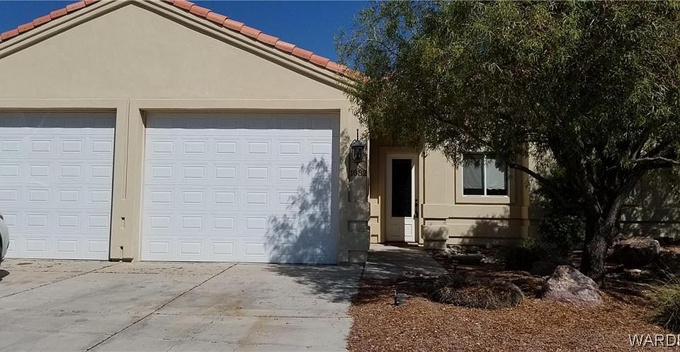 1st image of 1832 E Winter Haven Dr