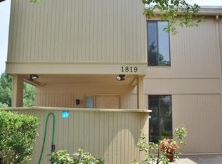 1819 N Shore Ct, Reston, VA 20190