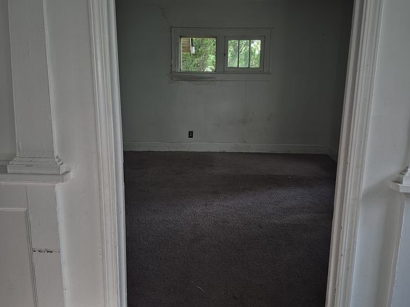 5th image of 1315 W 34th St