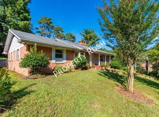 303 Windmere Dr, Chattanooga, TN 37411