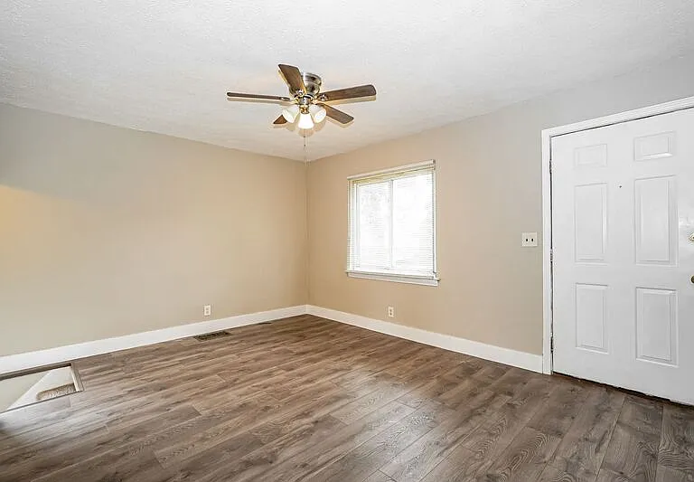 2654 Avalon Pl #2656 — Photo 4
