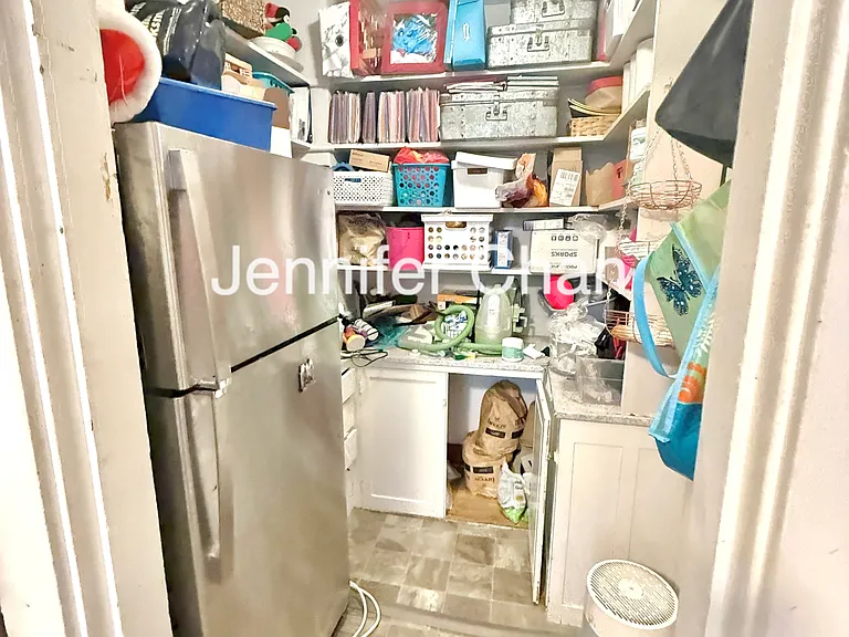 144 Davis Ave #3 — Photo 11