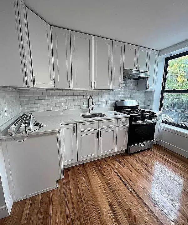 1st image of 318 14th St #2