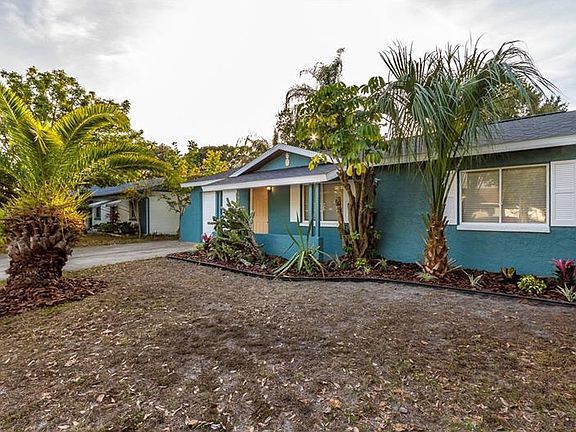 4th image of 12484 Montara Dr