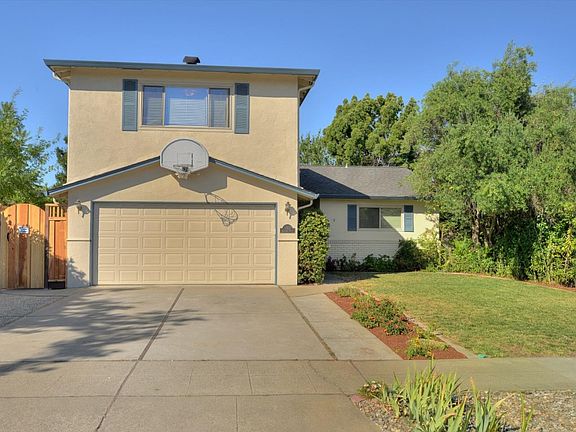 2nd image of 1160 Scotland Dr