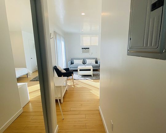 2nd image of 1716 Purdue Ave #301