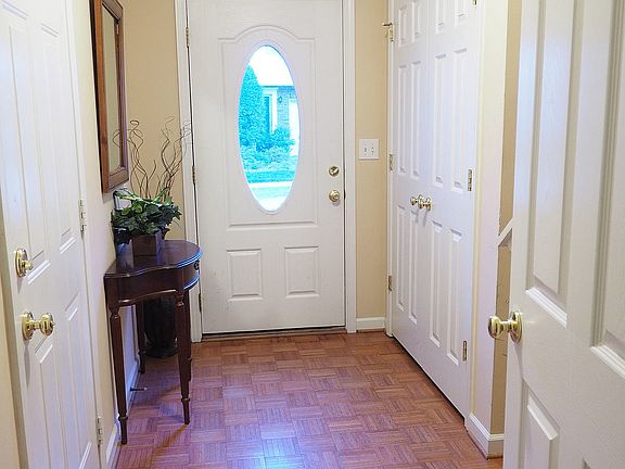 entry hall (garage left)