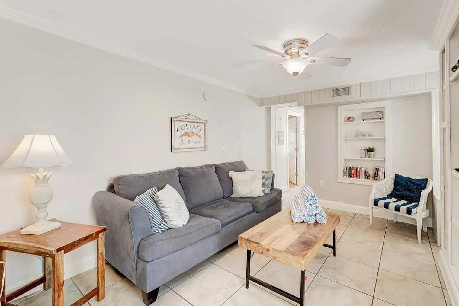 2 bed, 1.0 bath, 678 sqft, $3,063 — Photo 1