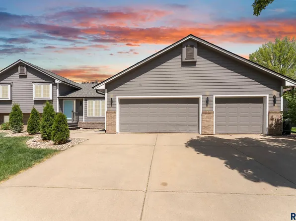 900 E 64th St, Sioux Falls, SD 57108