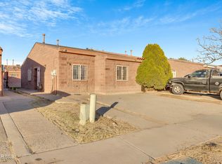 11053 Oasis Dr, El Paso, TX 79936