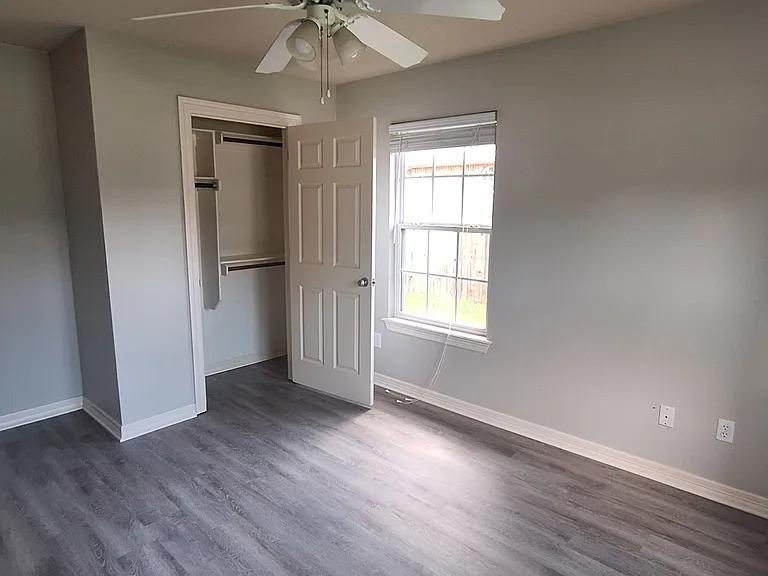 616 Highland Ct — Photo 16