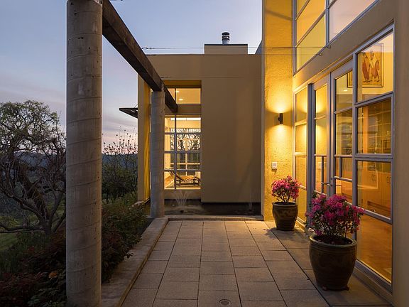 3rd image of 48 Longhorn Ridge Road