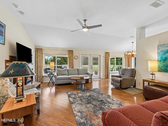 5th image of 1412 TALL PINE Court