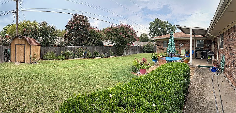 2nd image of 1530 Jenney Lee Dr