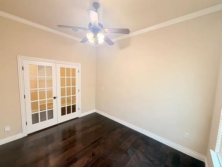 2413 NW 159th Ter — Photo 12