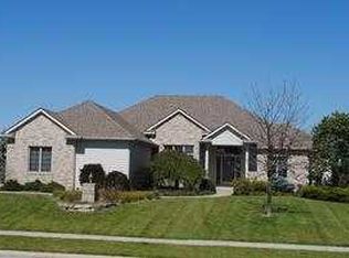 8707 Greyhawk Dr, Fort Wayne, IN