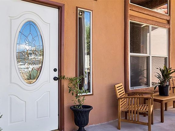 3rd image of 641 Paseo De Flor Cir
