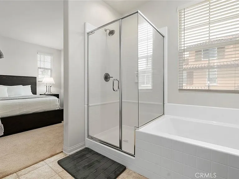 1721 Pantai Ave — Photo 19