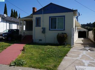 10424 Byron Ave, Oakland, CA 94603