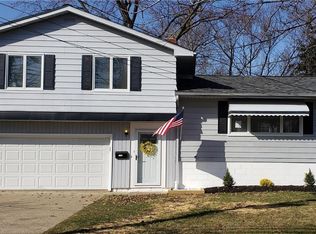 13706 Holland Rd, Brookpark, OH 44142