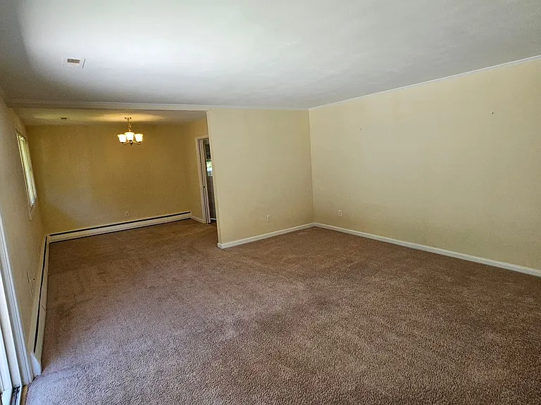 1812 Ashley Dr — Photo 12
