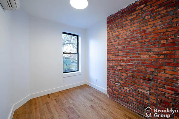 Rented by Brooklyn Group | media 22