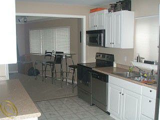 5th image of 23024 Englehardt St