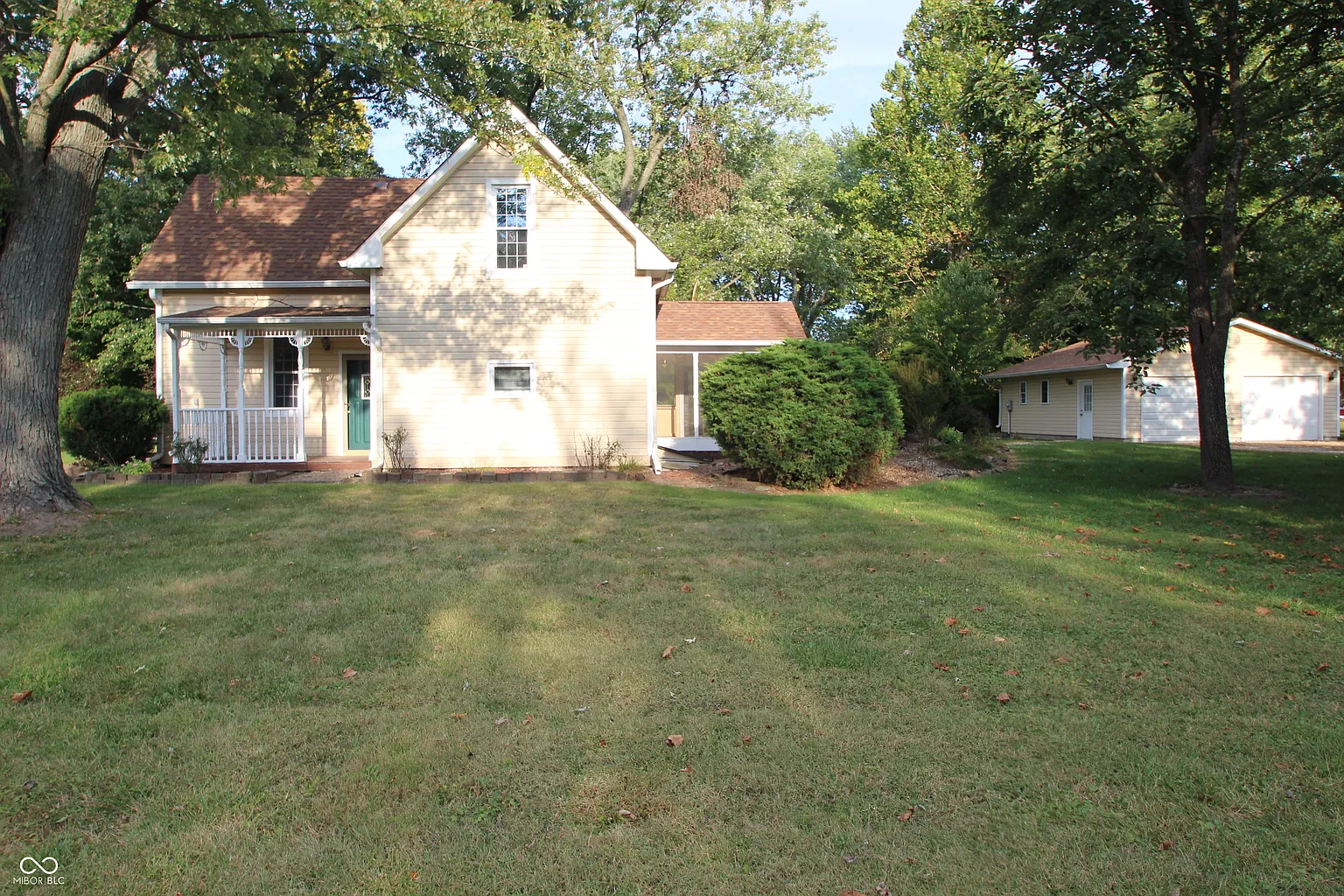 7845 Camby Rd photo 1