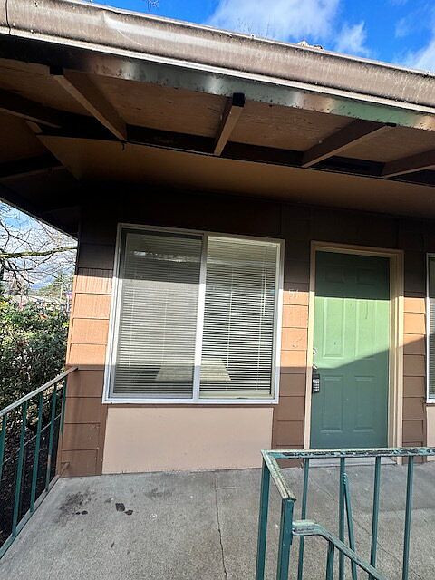 1st image of 10235 NE Prescott St APT 51