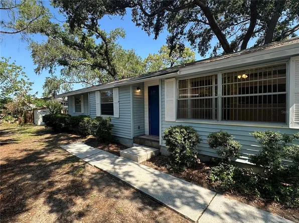 8618 N Orangeview Ave, Tampa, FL 33617