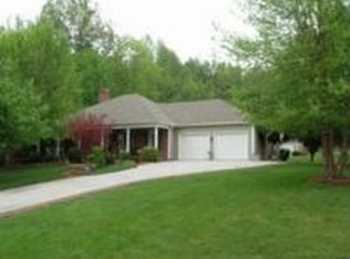 175 Creekside Ridge Dr, High Point, NC 27265