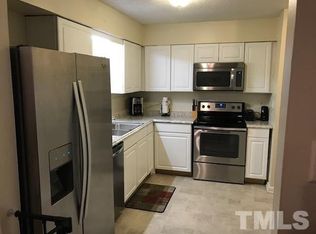 675 Pine Ridge Pl, Raleigh, NC 27609