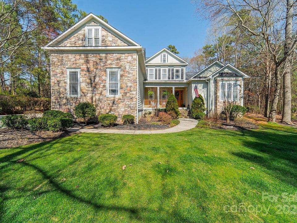 1st image of 124 Ironwood Ct