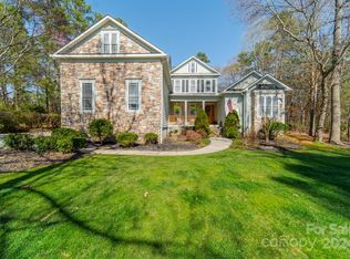 124 Ironwood Ct, Mooresville, NC 28117